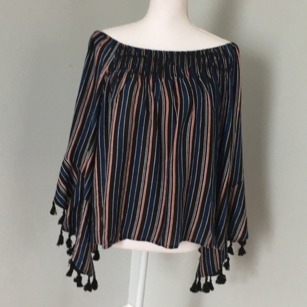 ROMEO AND‎ JULIET COUTURE striped off the shoulder